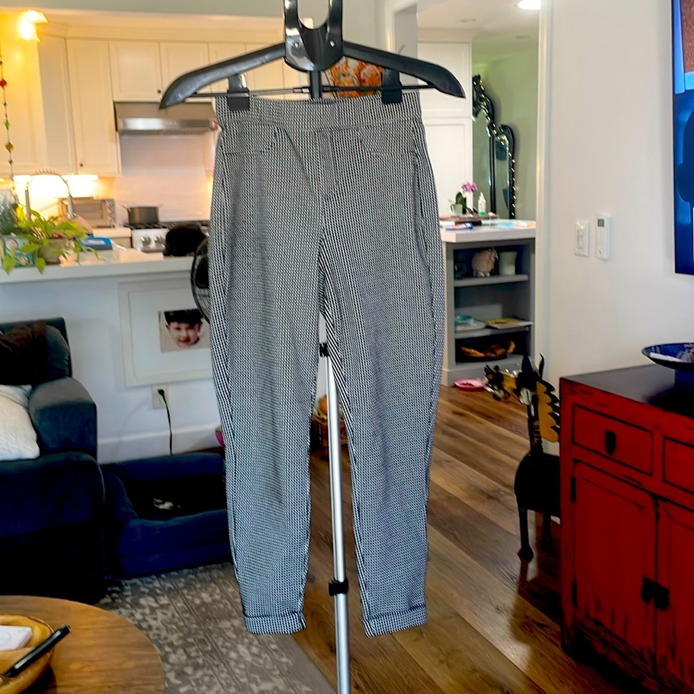 Ivy & Main Pants.